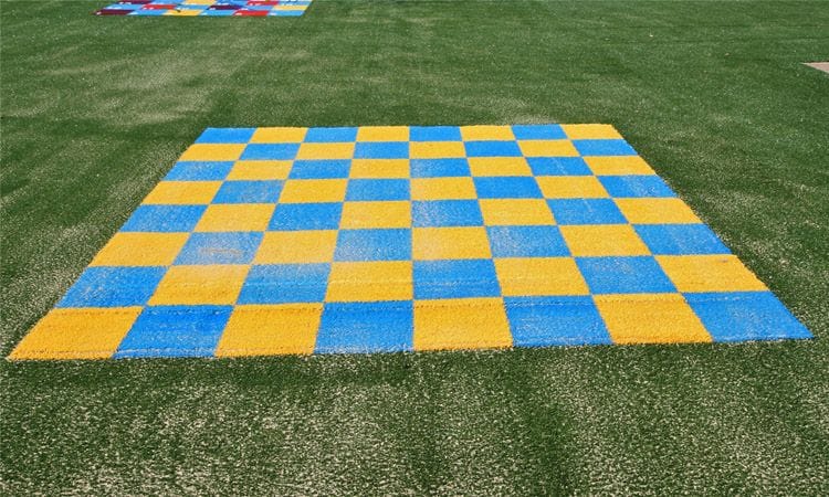 synthetic grass_chessboard