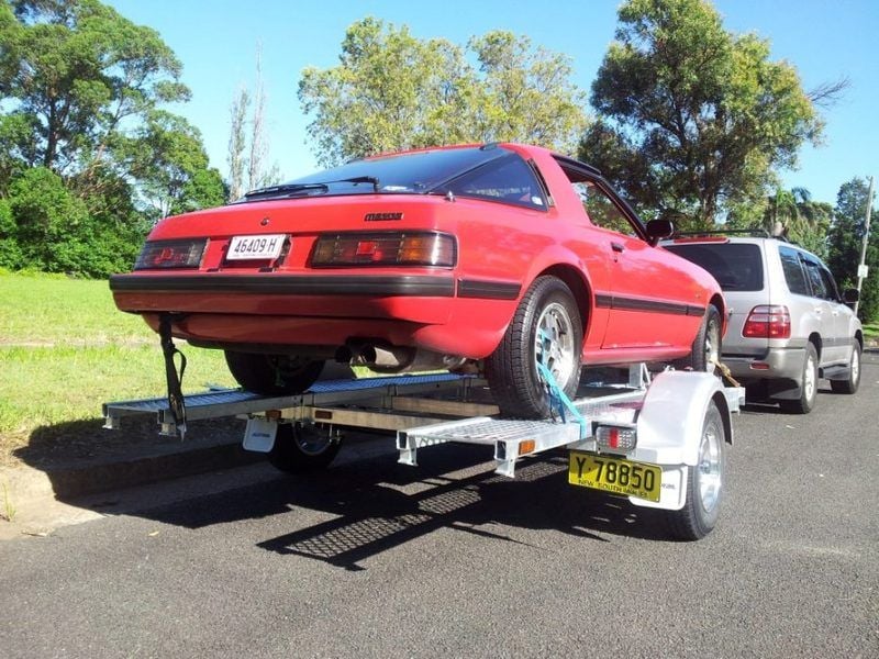 TILTING CAR TRAILER TILTING CAR TRAILER