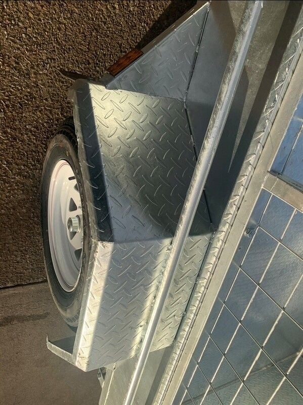 BOX 7 X 4 + CAGE BOX 7 X 4 + CAGE