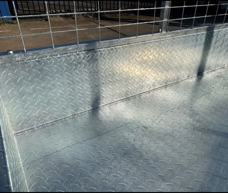 8 X 5 TANDEM BOX TRAILER 8 X 5 TANDEM BOX TRAILER