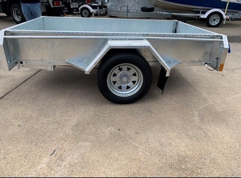 BOX 7 X 4 + CAGE BOX 7 X 4 + CAGE