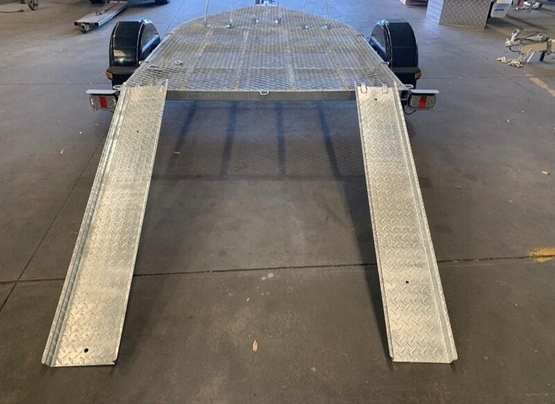 MULTI PURPOSE TRAILER MULTI PURPOSE TRAILER