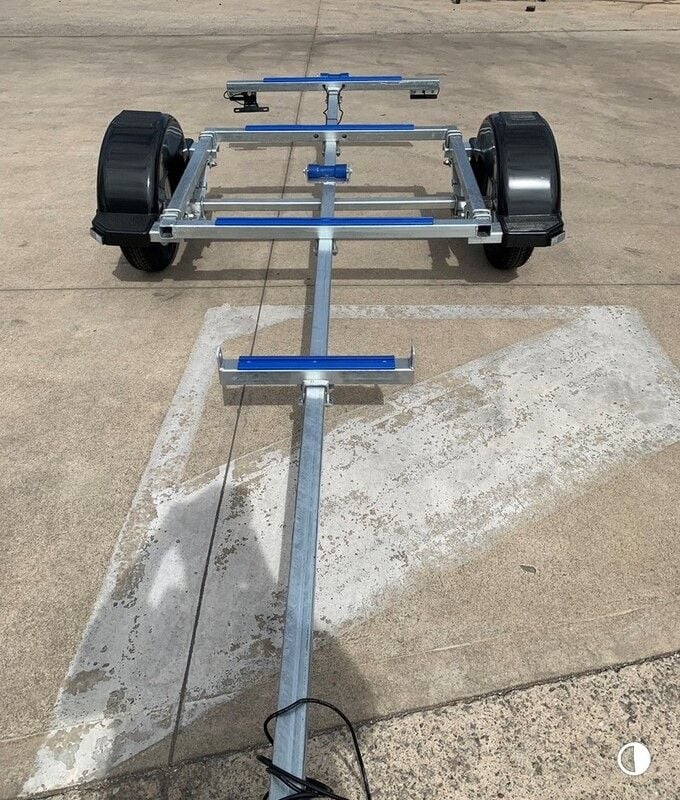 TINNY/DINGY TRAILER TINNY/DINGY TRAILER