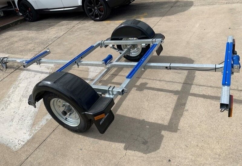 TINNY/DINGY TRAILER TINNY/DINGY TRAILER