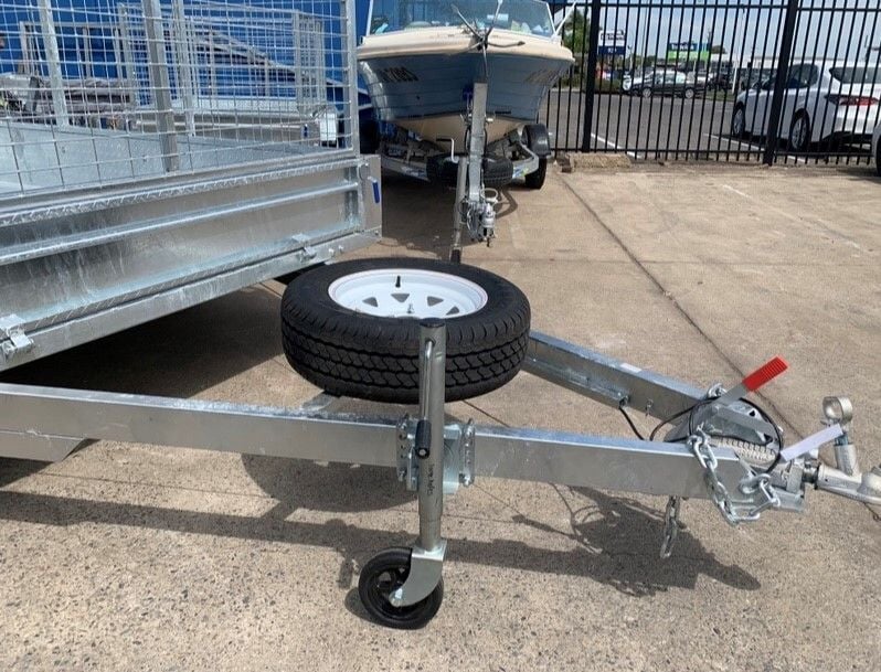 12 X 6 TANDEM BOX TRAILER - BRAKED 12 X 6 TANDEM BOX TRAILER - BRAKED