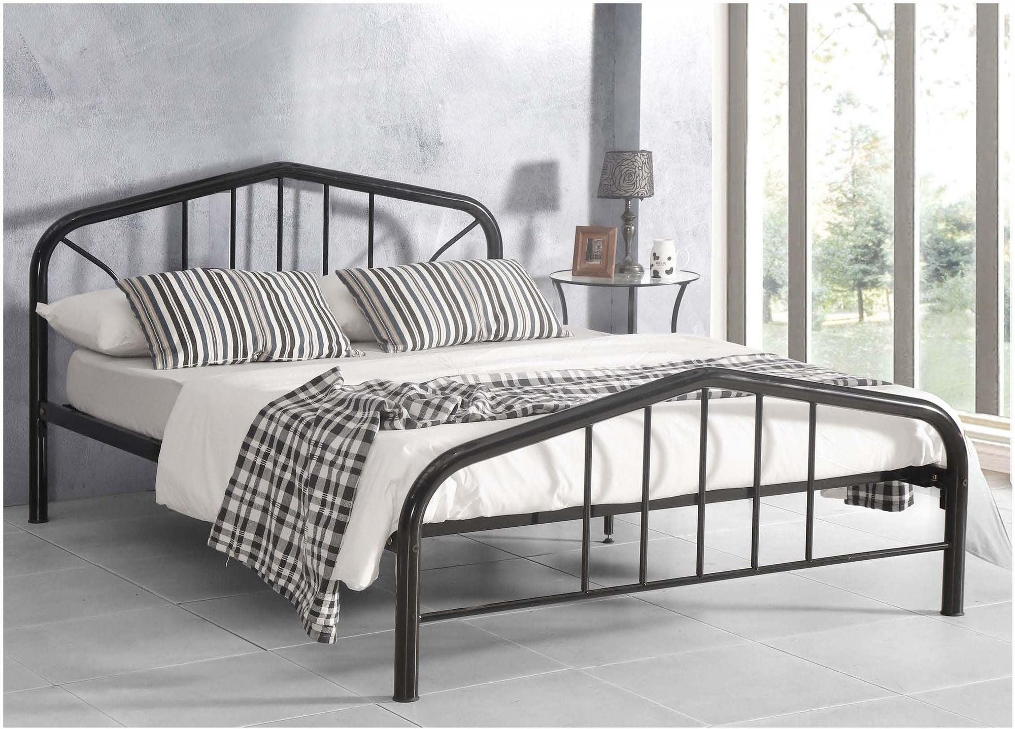 Alison Queen Bed