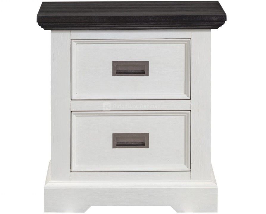 Hampton Ridge Bedside Table