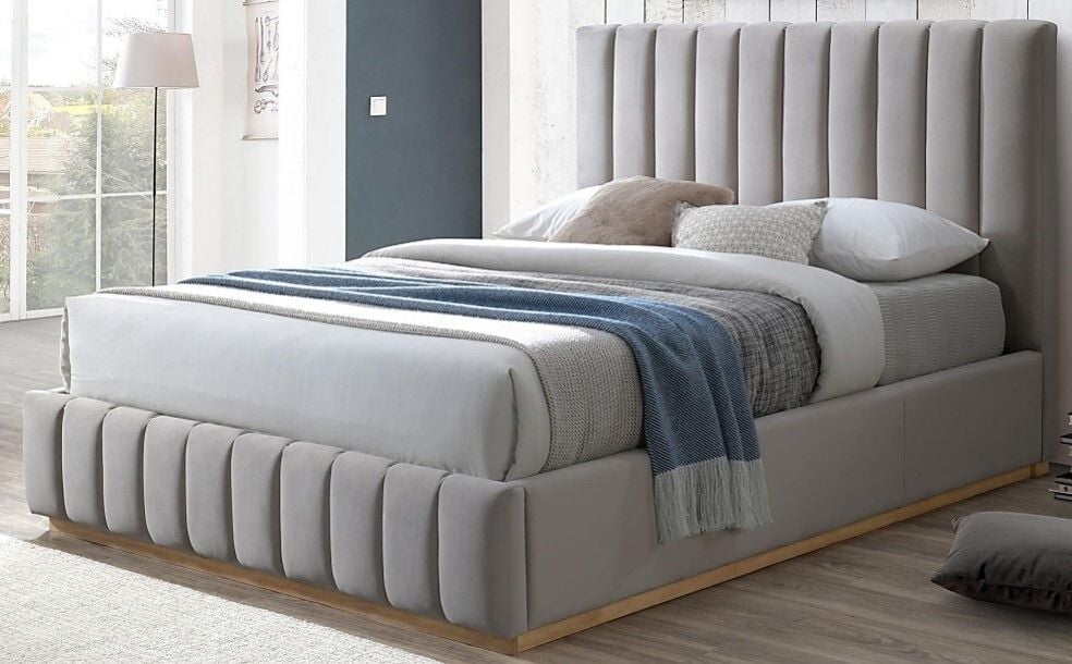 Ellie King Bed