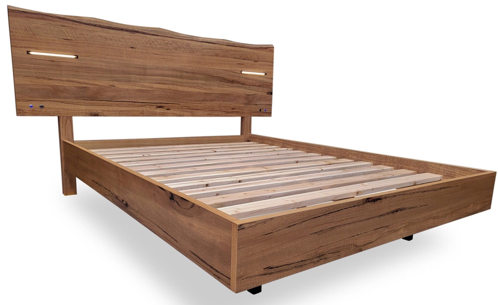 Eagle Bay Queen Bed