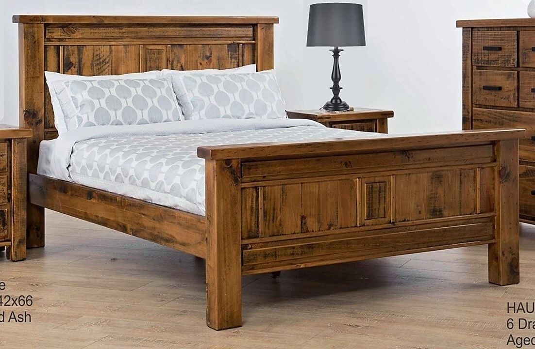 Haus Queen Bed