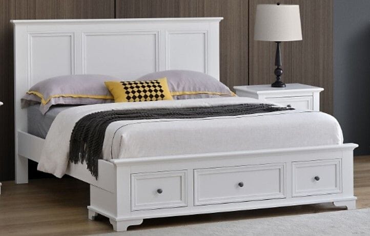 White Hampton Queen Bed