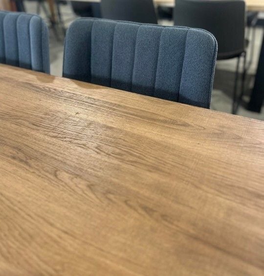 Reyes/Desi 7 Piece Dining Suite Related Reyes/Desi 7 Piece Dining Suite Related