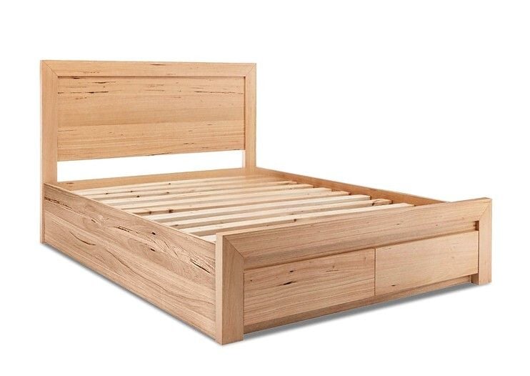 Claridge Queen Bed
