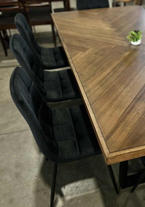 Harrington/Fiore 9 Piece Dining Suite Related