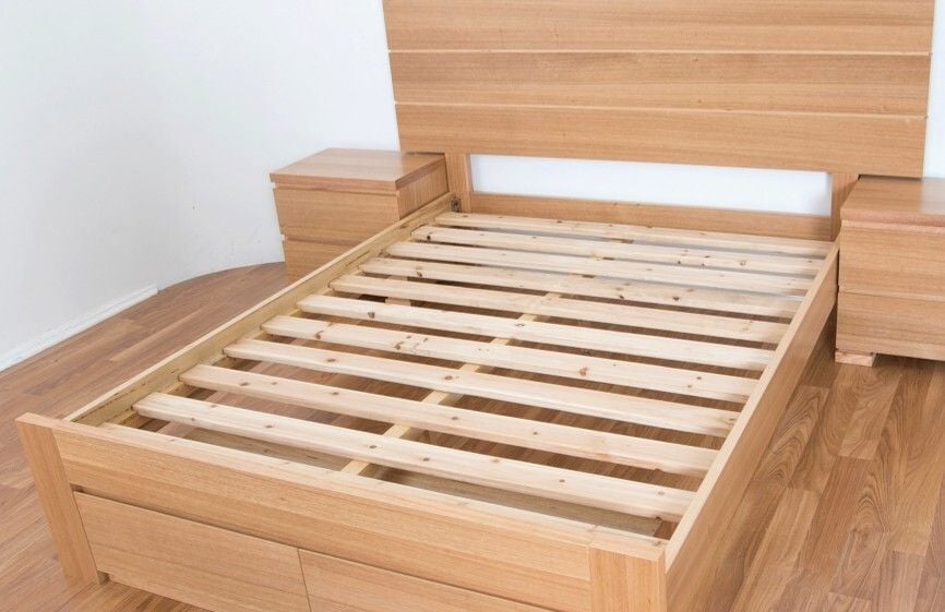 Benson King Bed Related