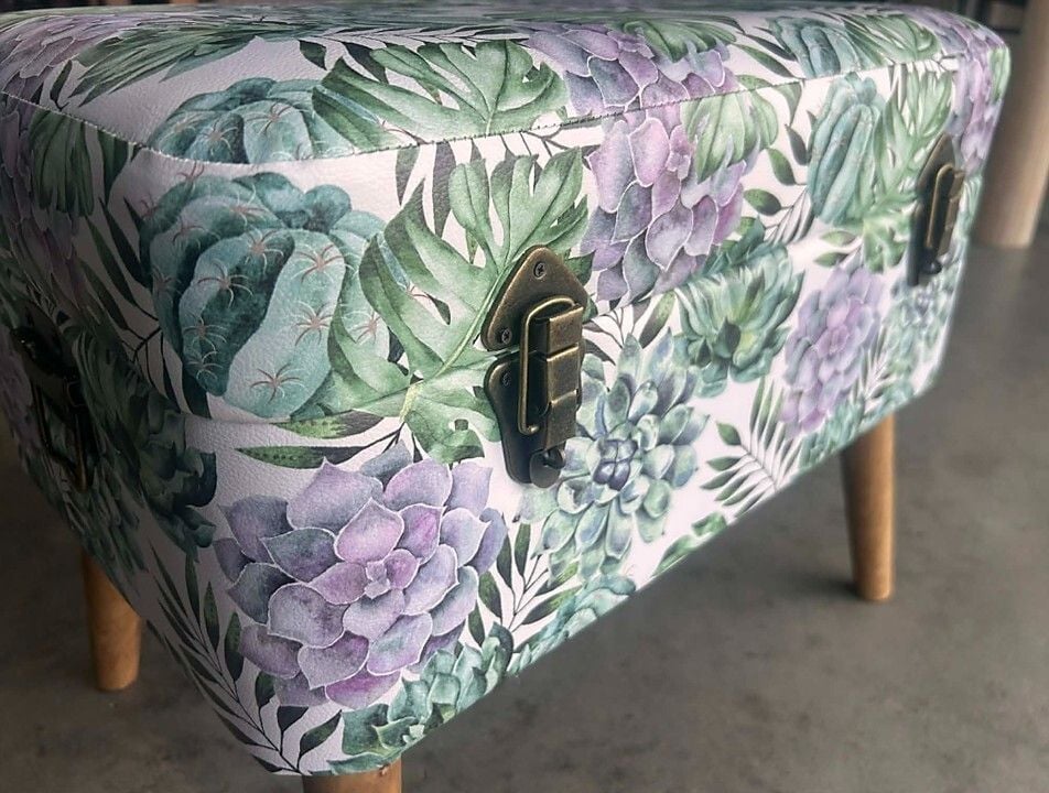 Monsteria Storage Seat - Large Related