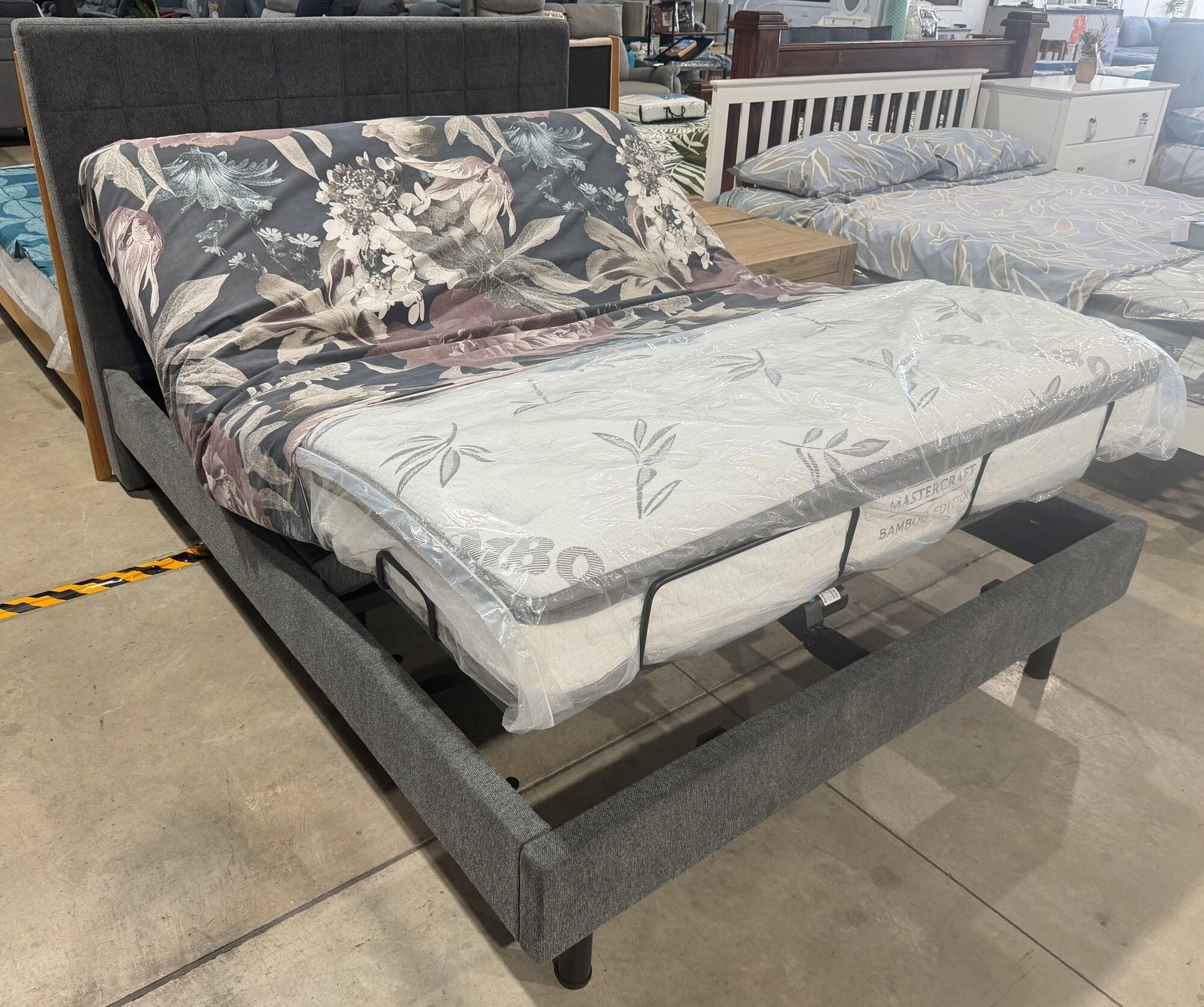 Queen Adjustable Massage Bed Main Queen Adjustable Massage Bed Main