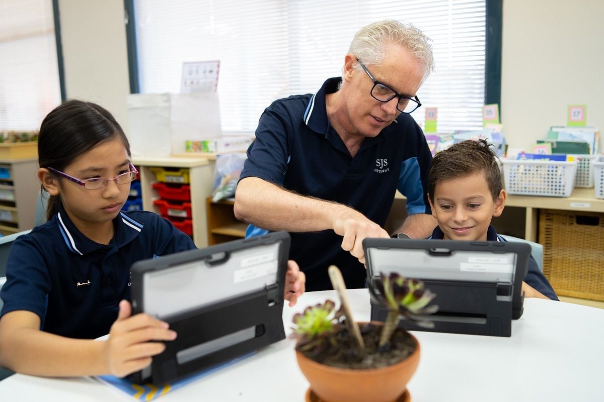 School Gallery Image -5ca439894fbc8