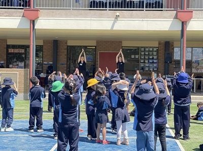 R/1 Footsteps Image -65498063dae2f