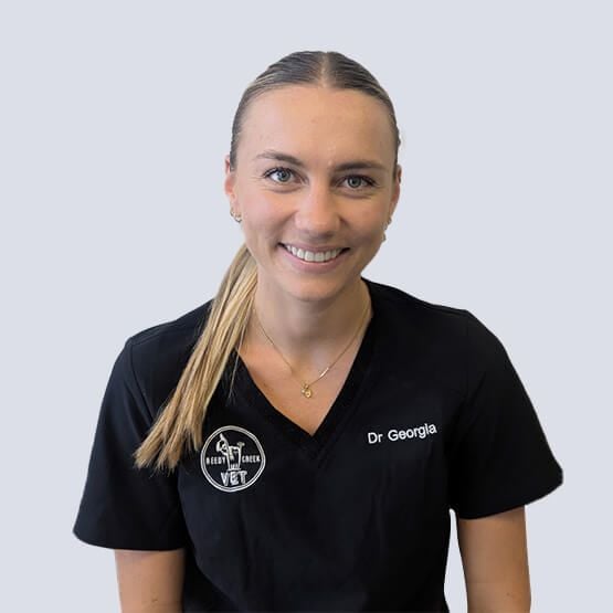 Dr Georgia Veterinarian