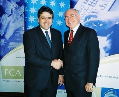 Bathroom Werx Franchise | George Yammouni and John Howard raybet0雷竞技守望先锋乔治·亚穆尼和约翰·霍华德