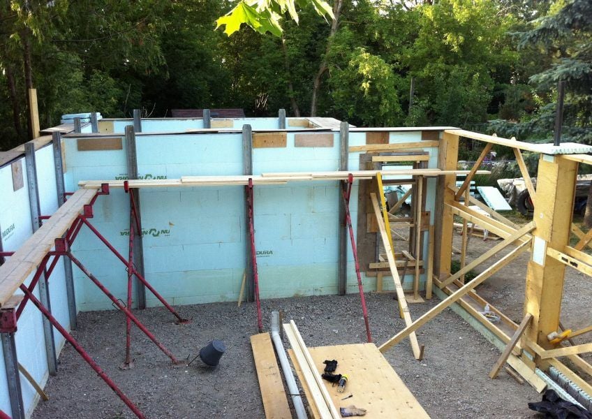 Green Roof Garage (ICF) - Richmond Hill Image -5d24e821eed59