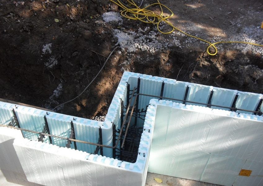 Green Roof Garage (ICF) - Richmond Hill Image -5d24e8229c11f