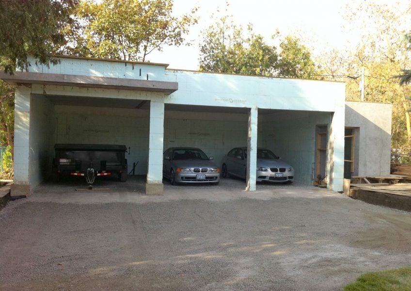 Green Roof Garage (ICF) - Richmond Hill Image -5d24e84ad8664