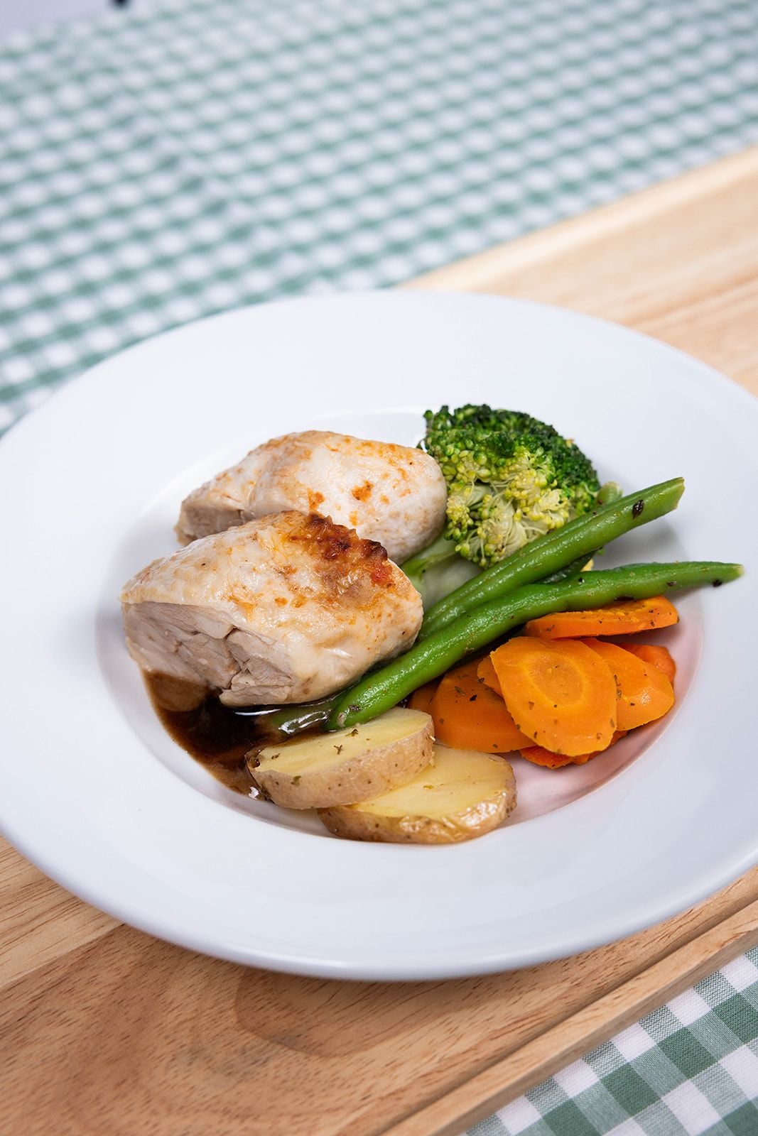 Roast Chicken - Nonnas/Grandma Menu Daily Meals 2025 Image -68991052df012