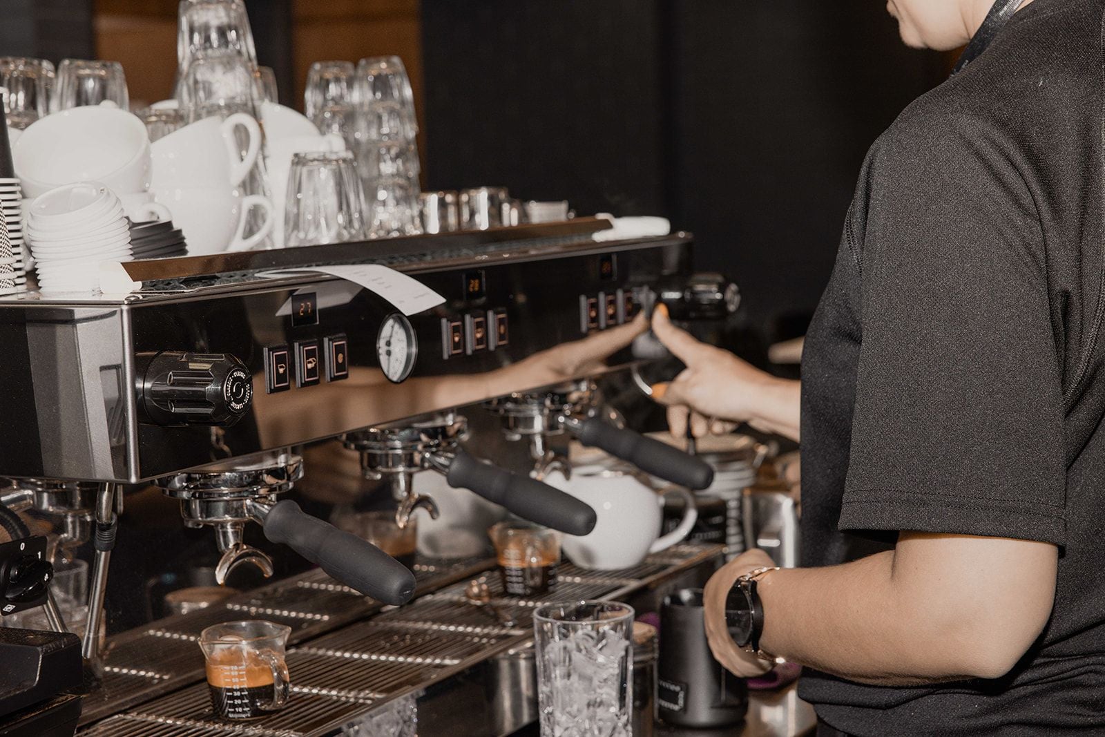 Cafe Holden Hill Image -689befbece4d8