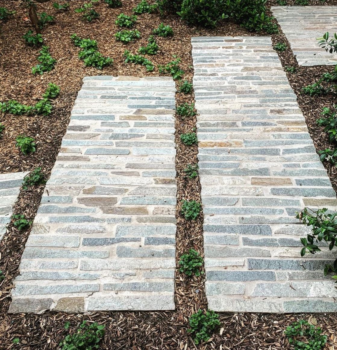 Cobblestone Paving Image -6a0165a0b02c3