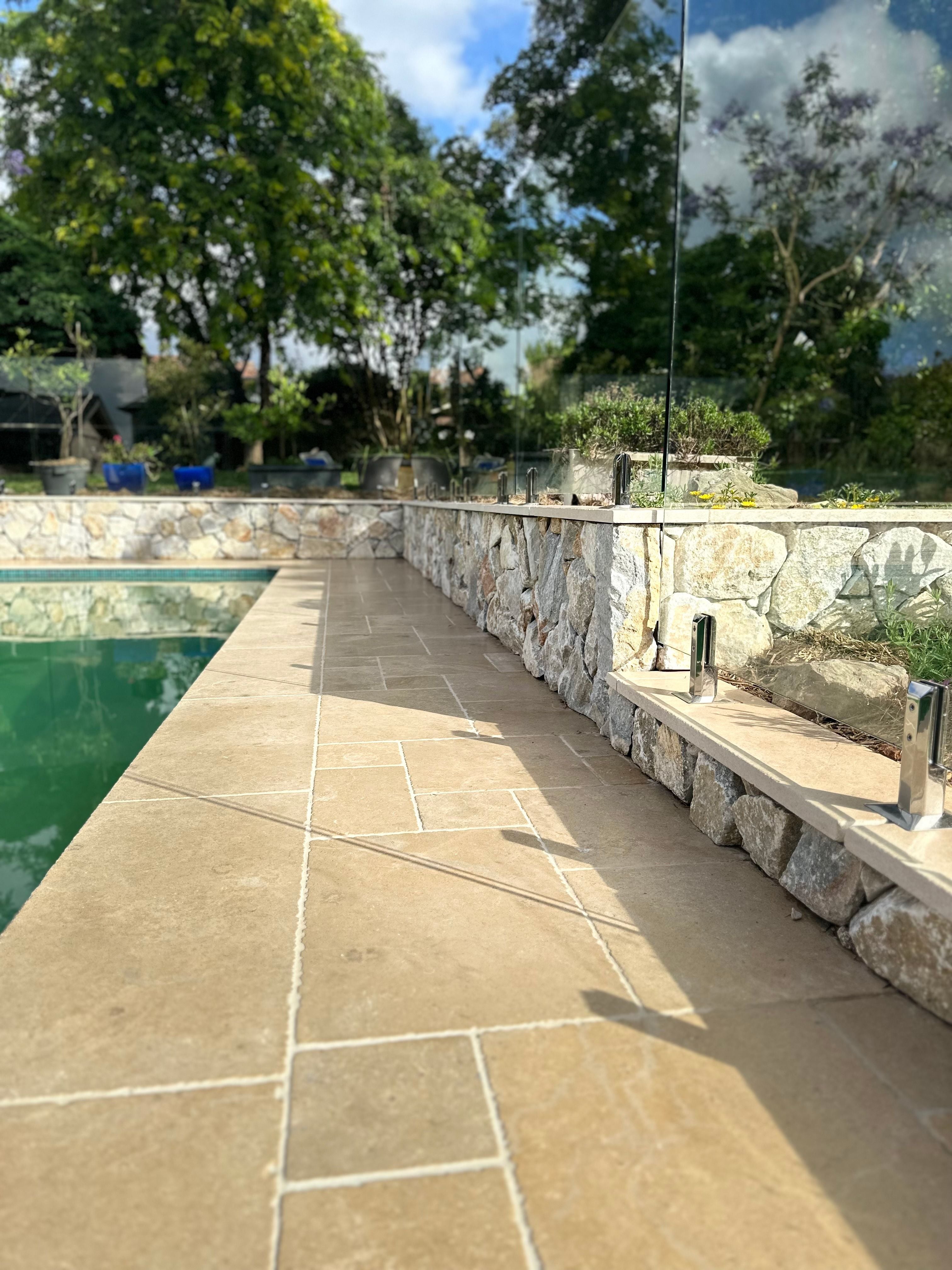 Large Paving Image -6a01664bece9f