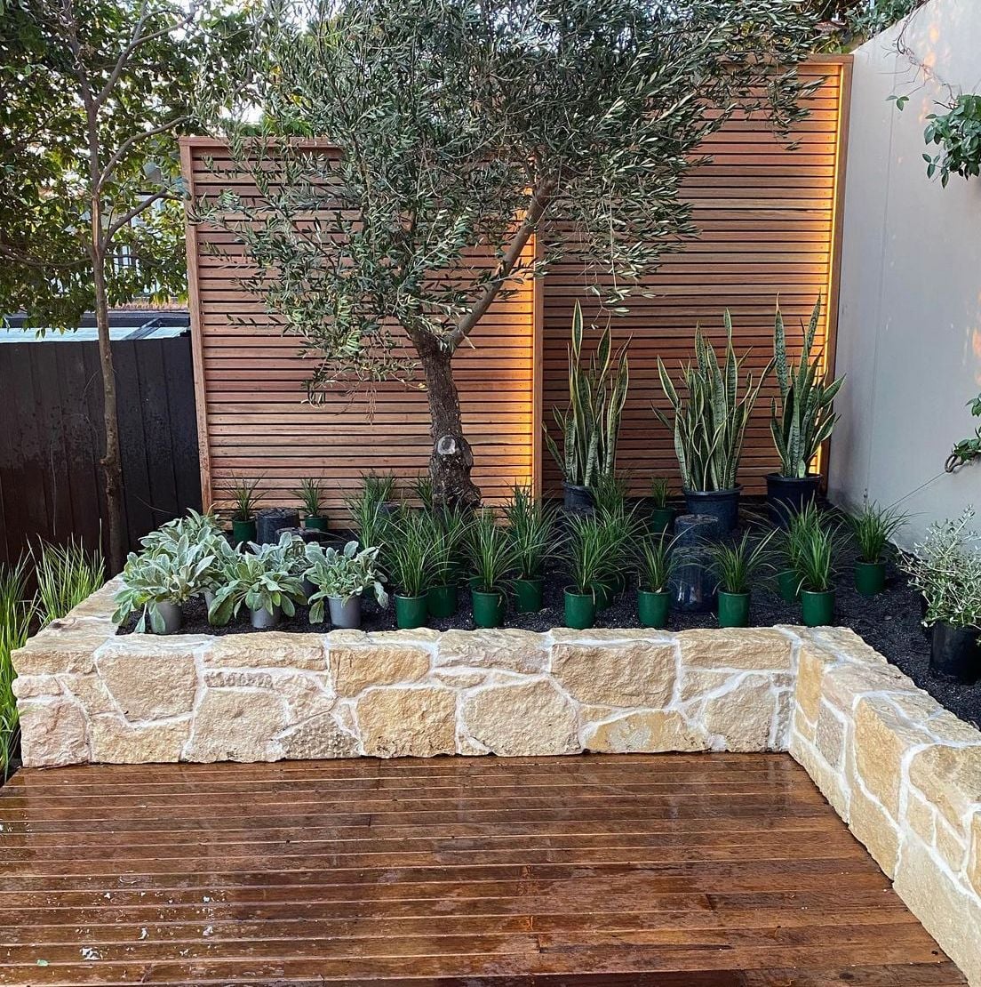 Stone Walls Image -6a0166bd8cd49