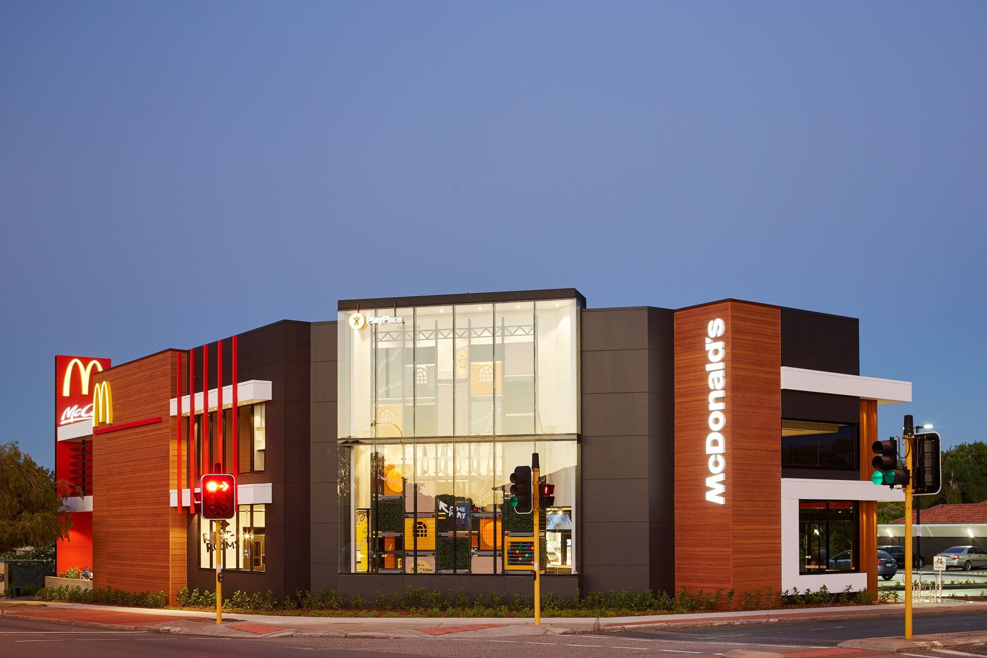 Mcdonalds Family Restraunt - Applecross, WA Image -5eb0f78411de3