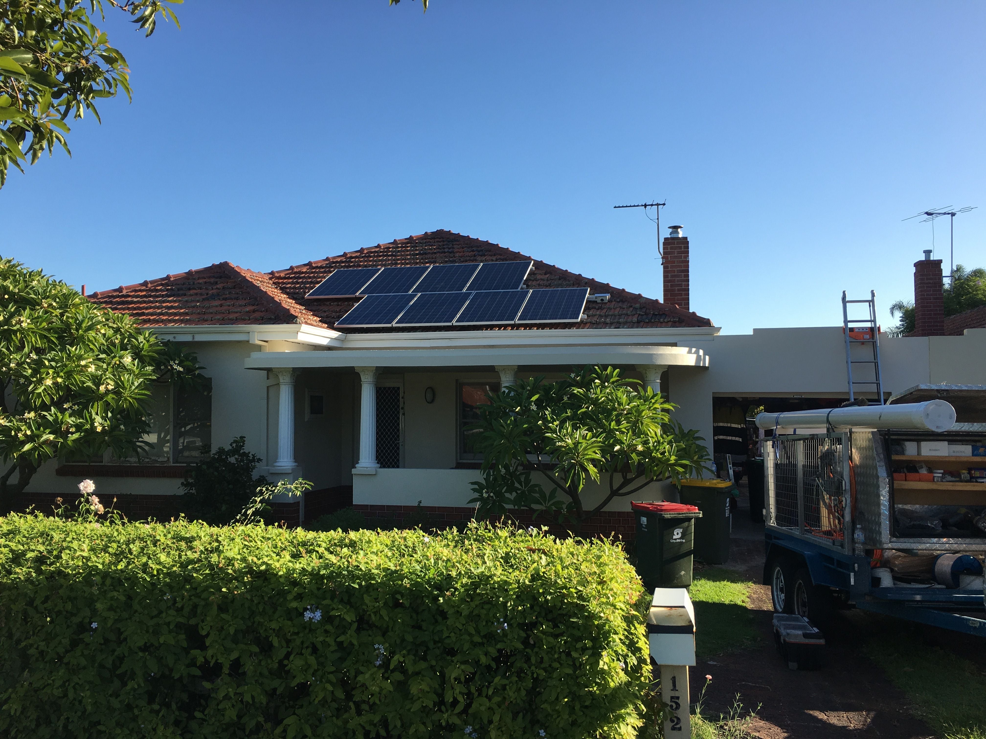 Solar Panels Image -5f02667105e14