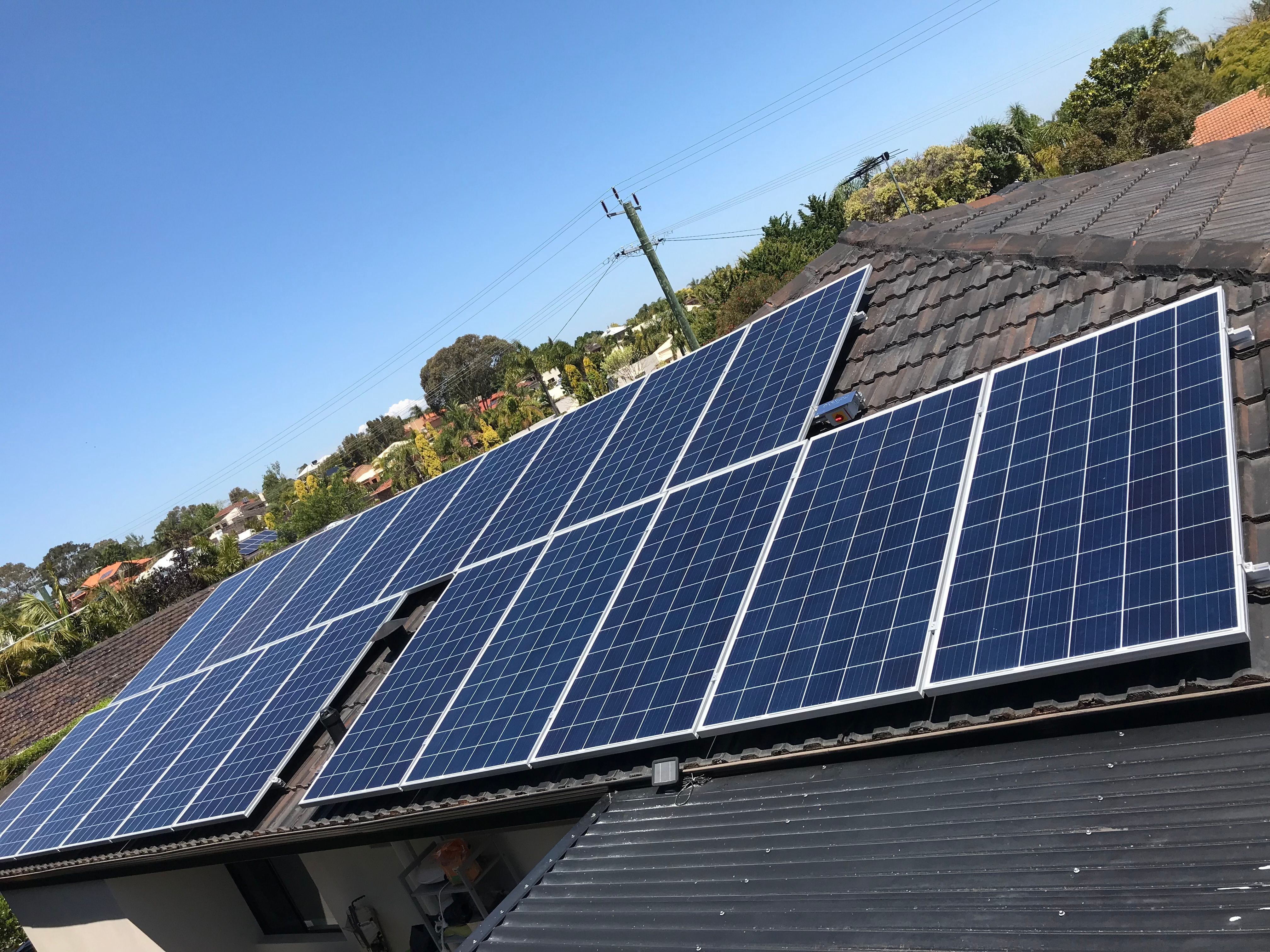 Solar Panels Image -5f0266767dbc1