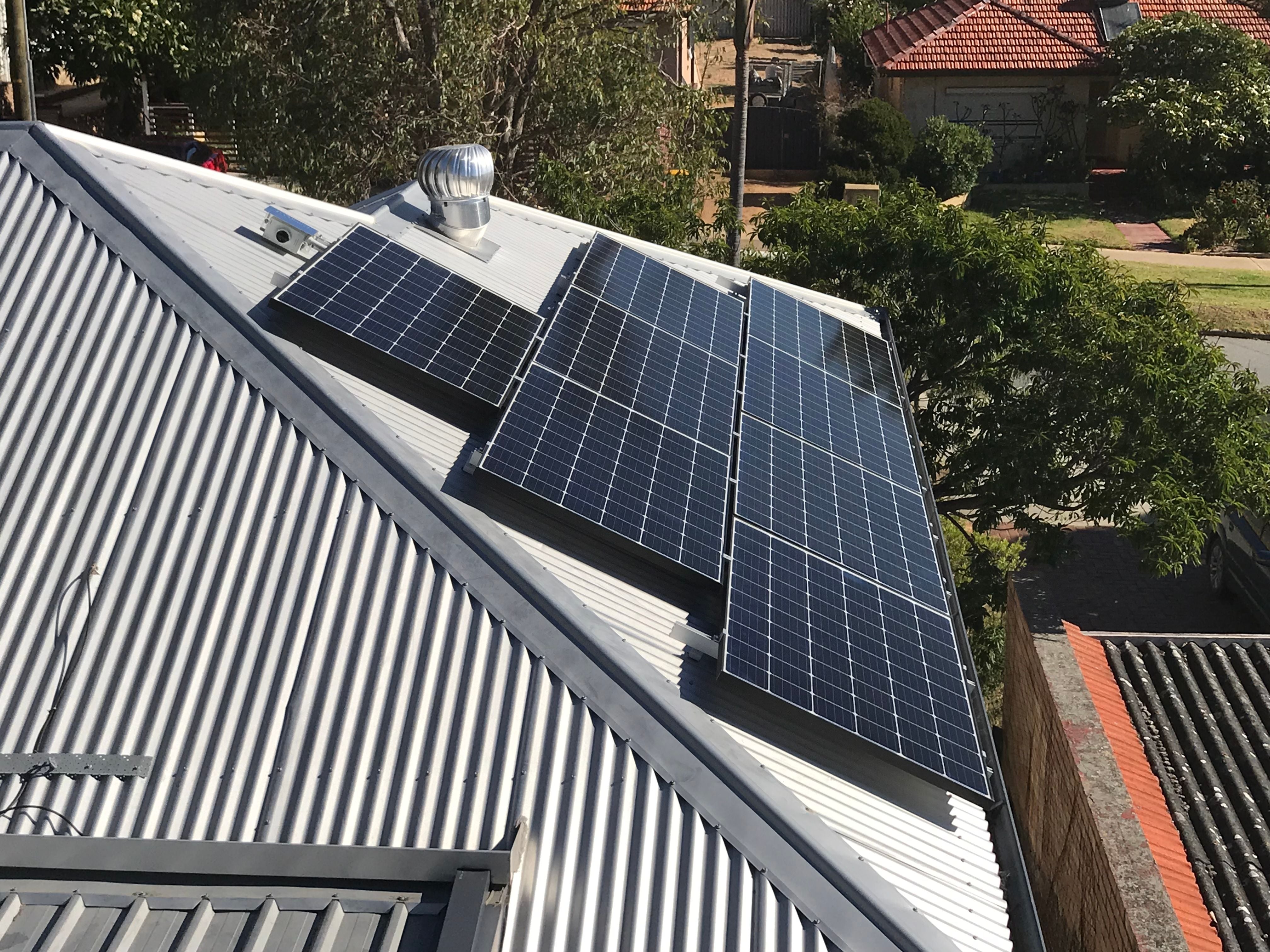 Solar Panels Image -5f026692f2e73