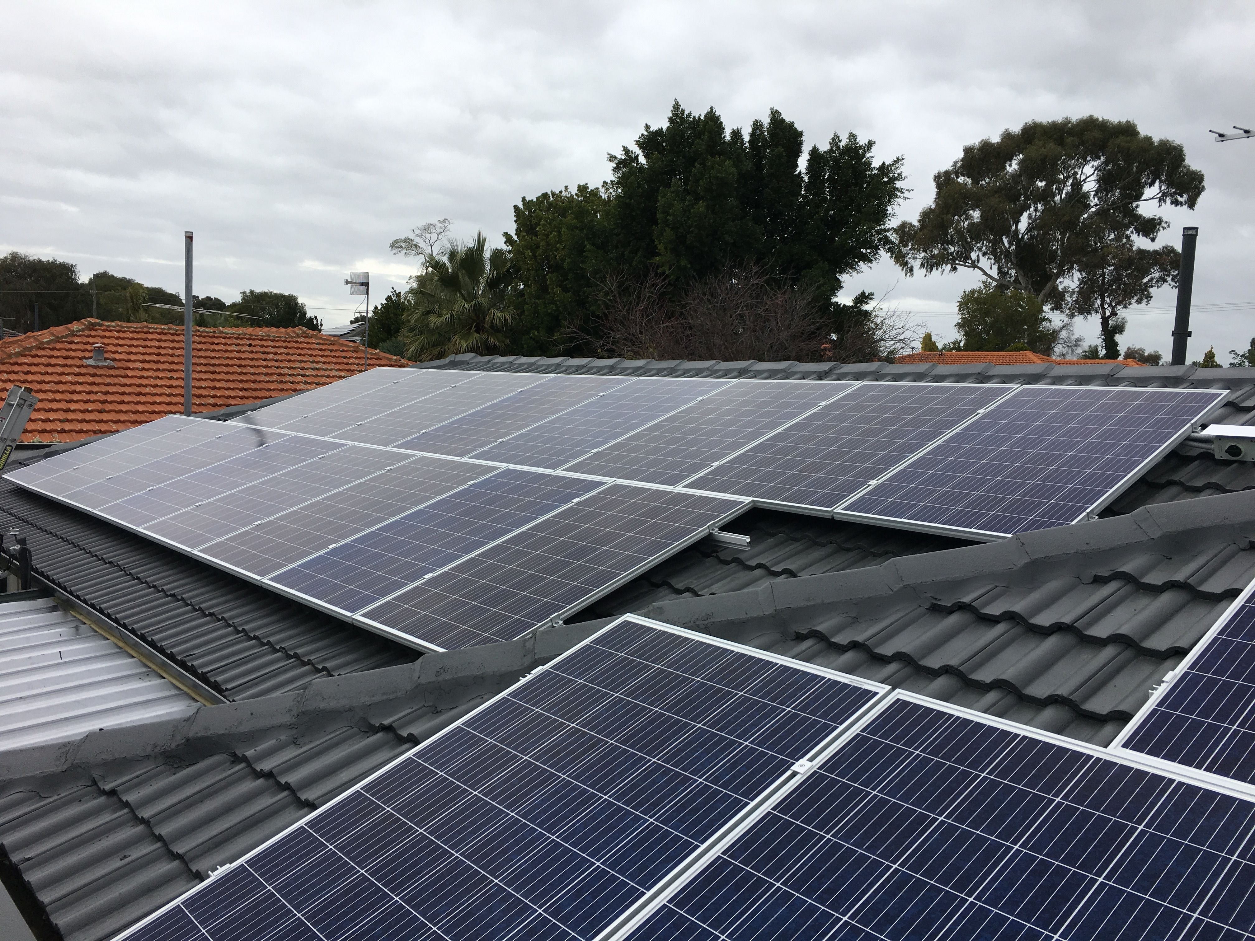 Solar Panels Image -5f02669c19395