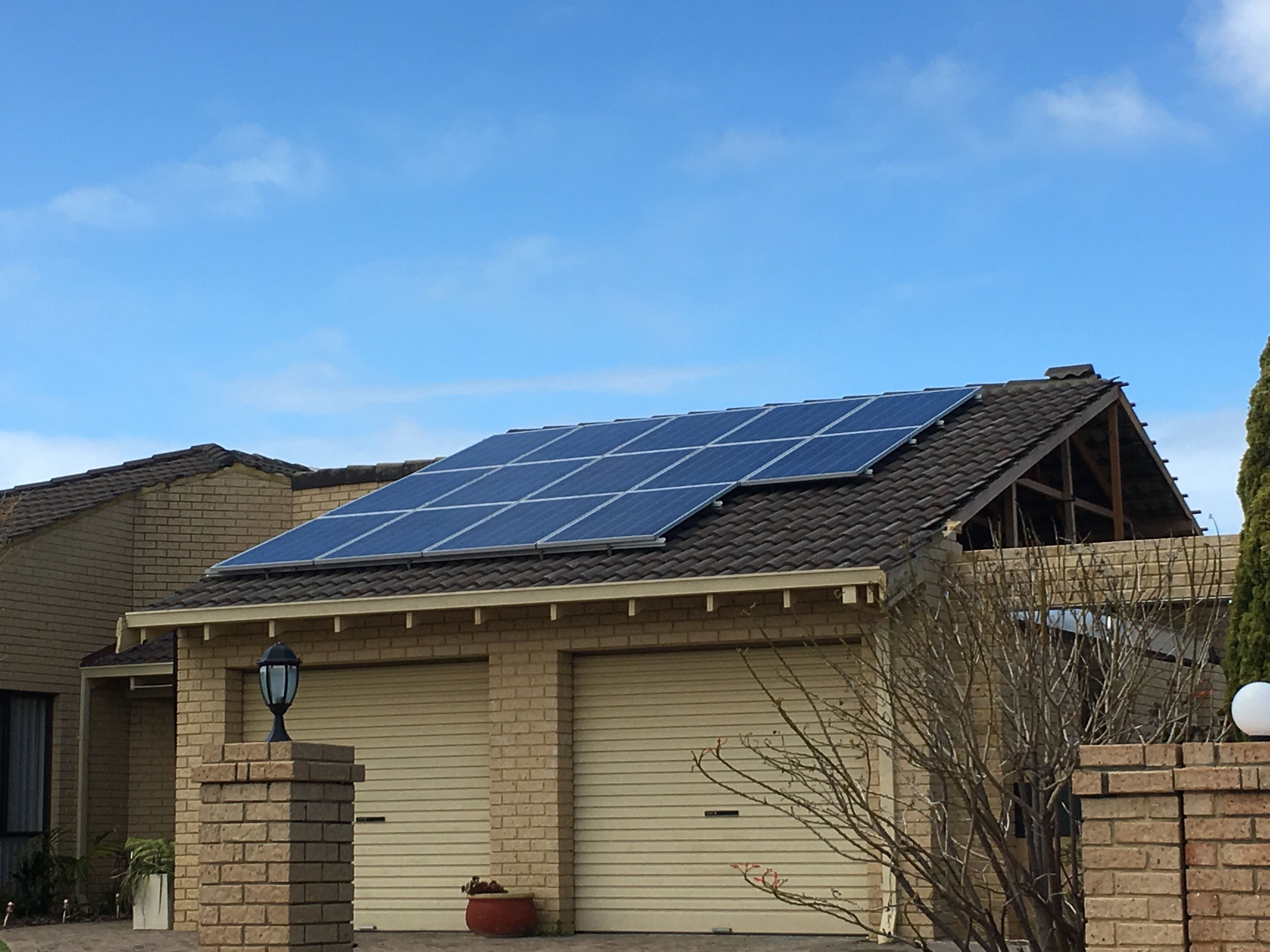 Solar Panels Image -5f0266c2174b7