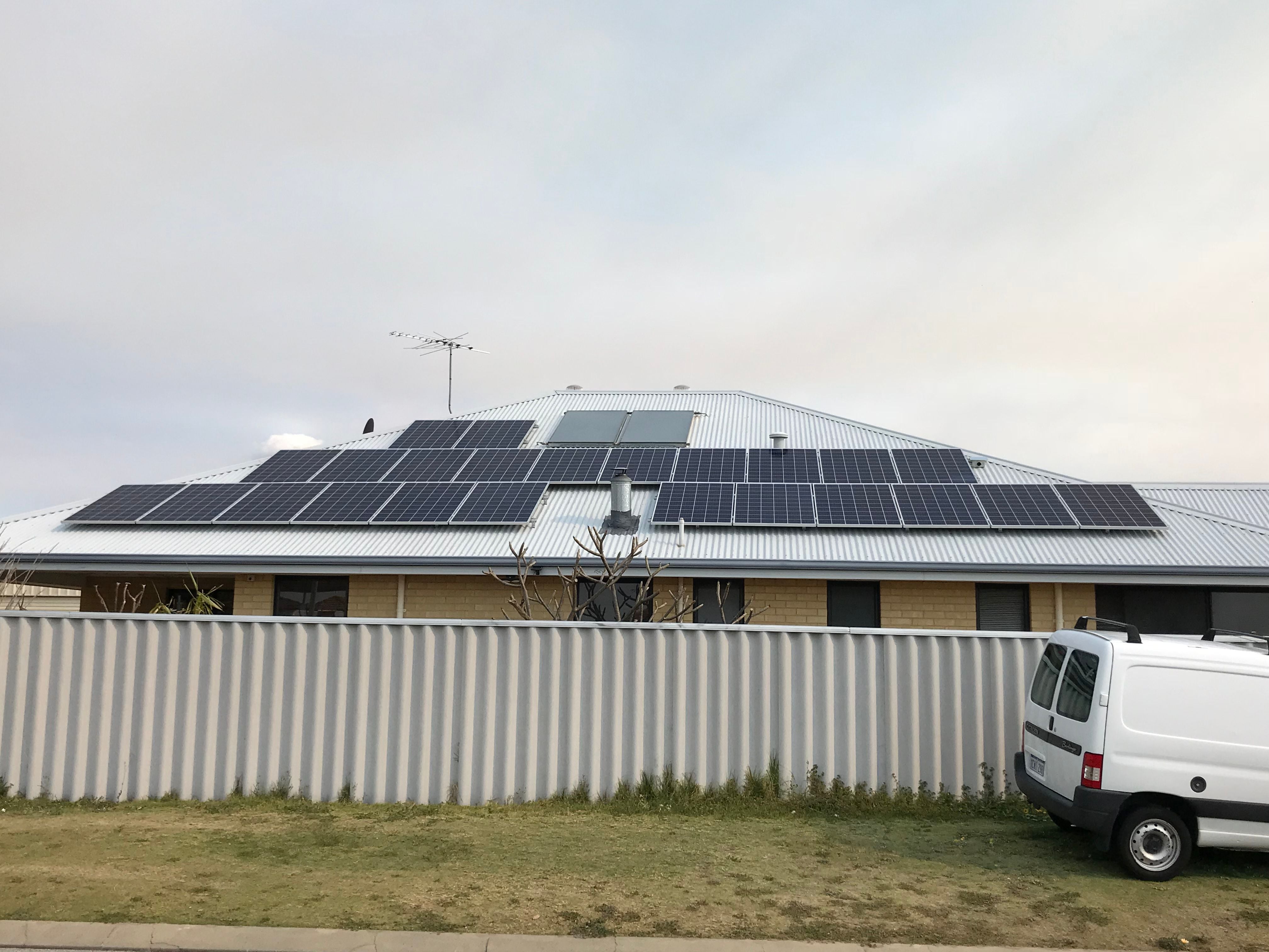 Solar Panels Image -5f0266cd2e96e