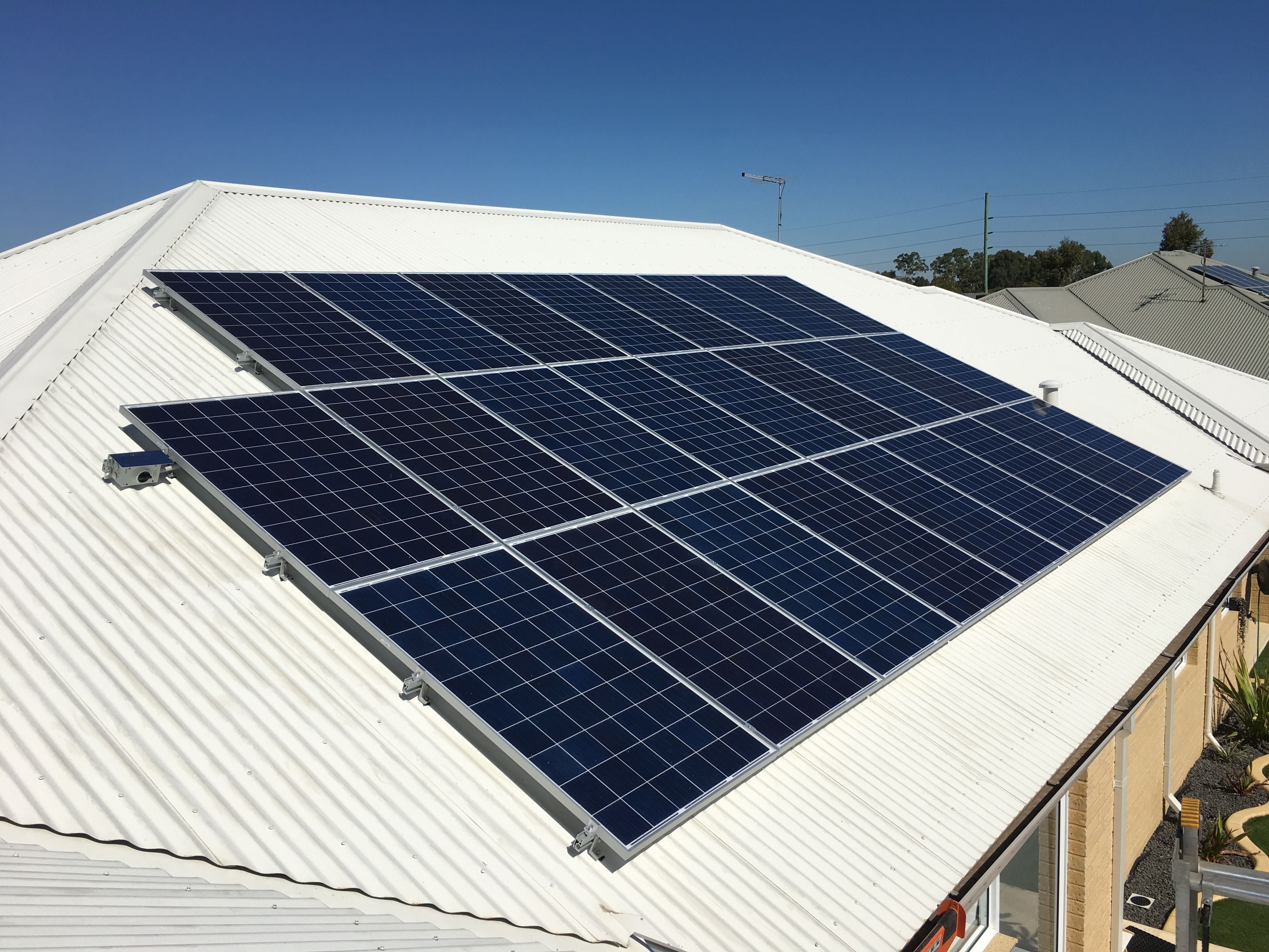 Solar Panels Image -5f0266f927213