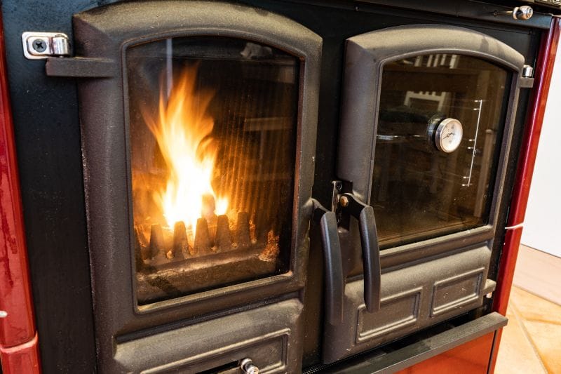 5 Must-Have Features to Look for When Buying a Wood Cook Stove