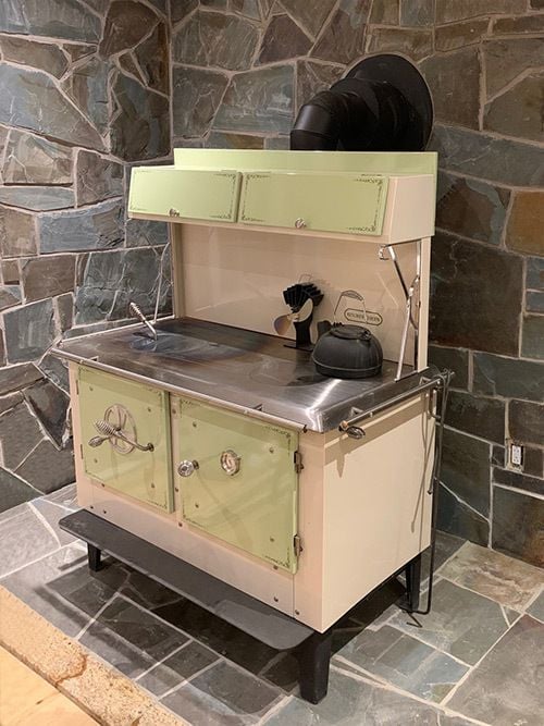 The Kitchen Queen 480 Wood Cook Stove
