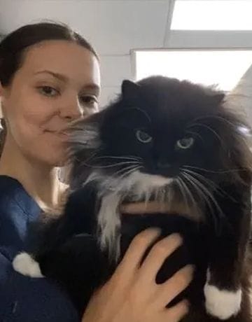 Lily, vet student and cattery attendant at North Road Veterinary Centre