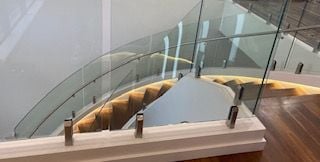 Bent & Curved Glass Gallery Image -60e986957ebcb