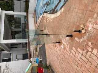 Glass Fencing Gallery Image -60e98c614ee31