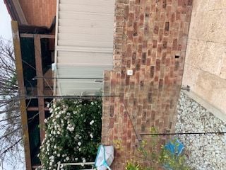 Glass Fencing Gallery Image -60e98c66c15ad