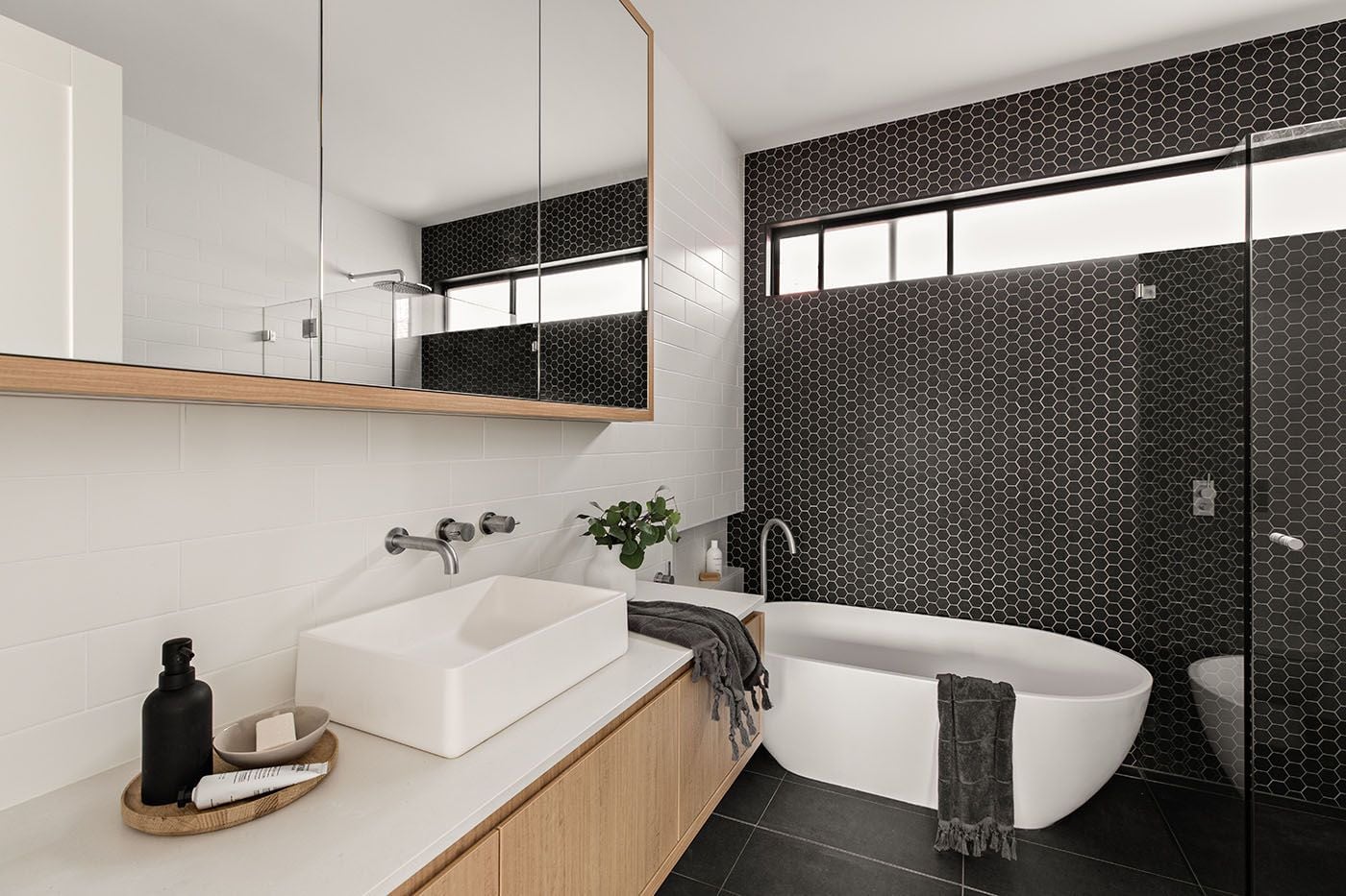Louise Street, Jannali Image -5ee19a6ee811c