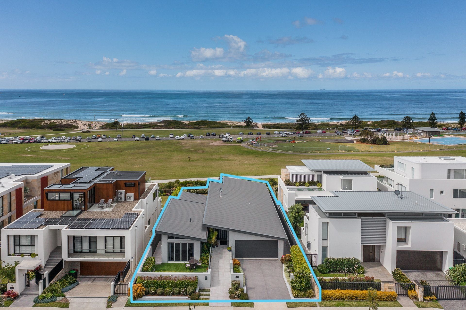 Shorebird Parade, Green Hills Image -65541db7e2a29