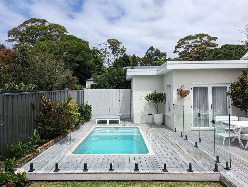 Robertson Street Helensburgh Image -655c39ab67c4e